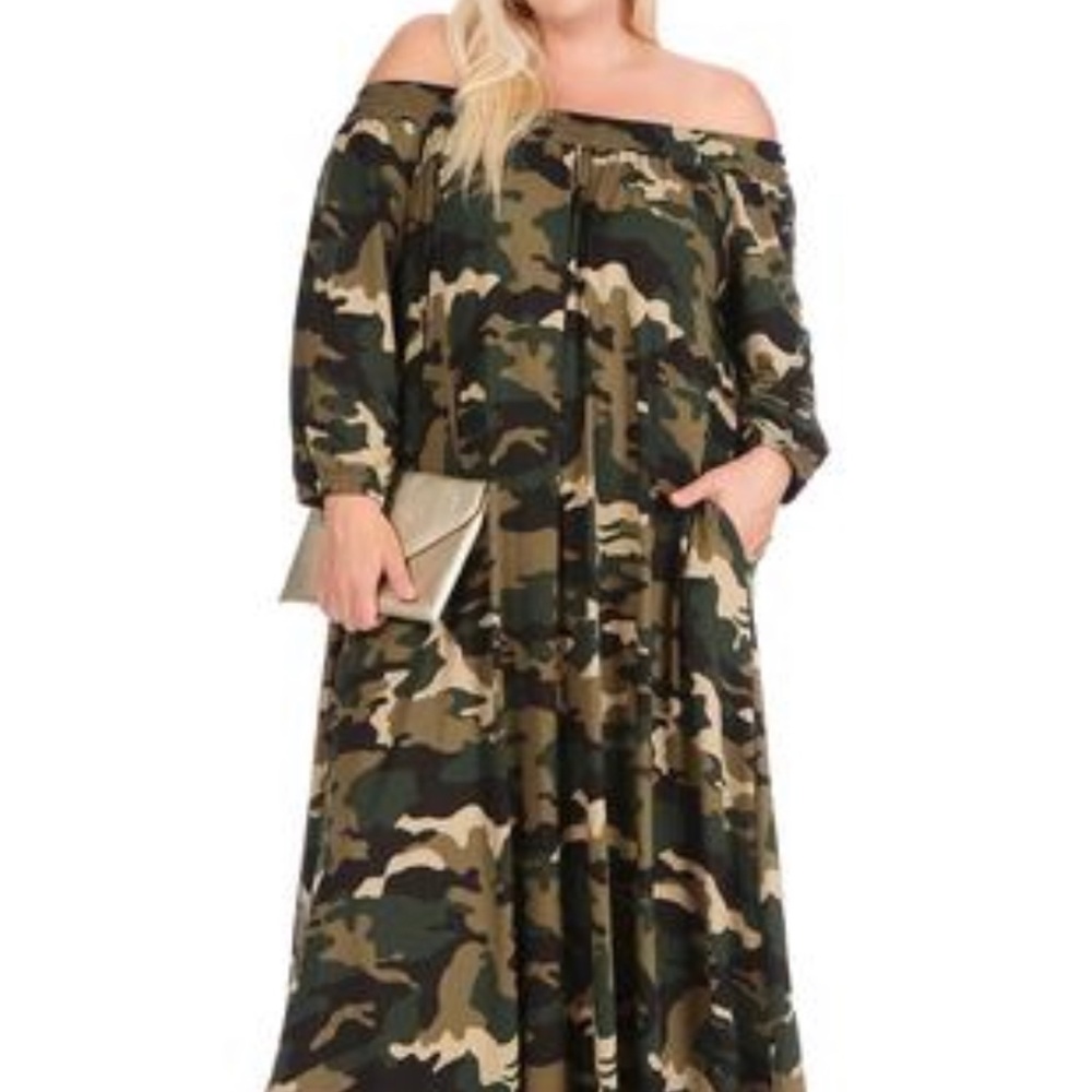 Off the shoulder Maxi Dress